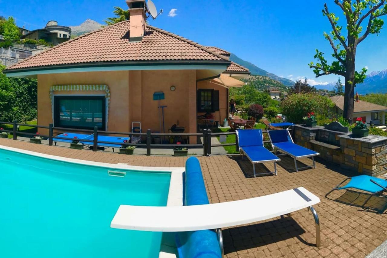Bed & Breakfast Chez Berry Аоста Екстериор снимка