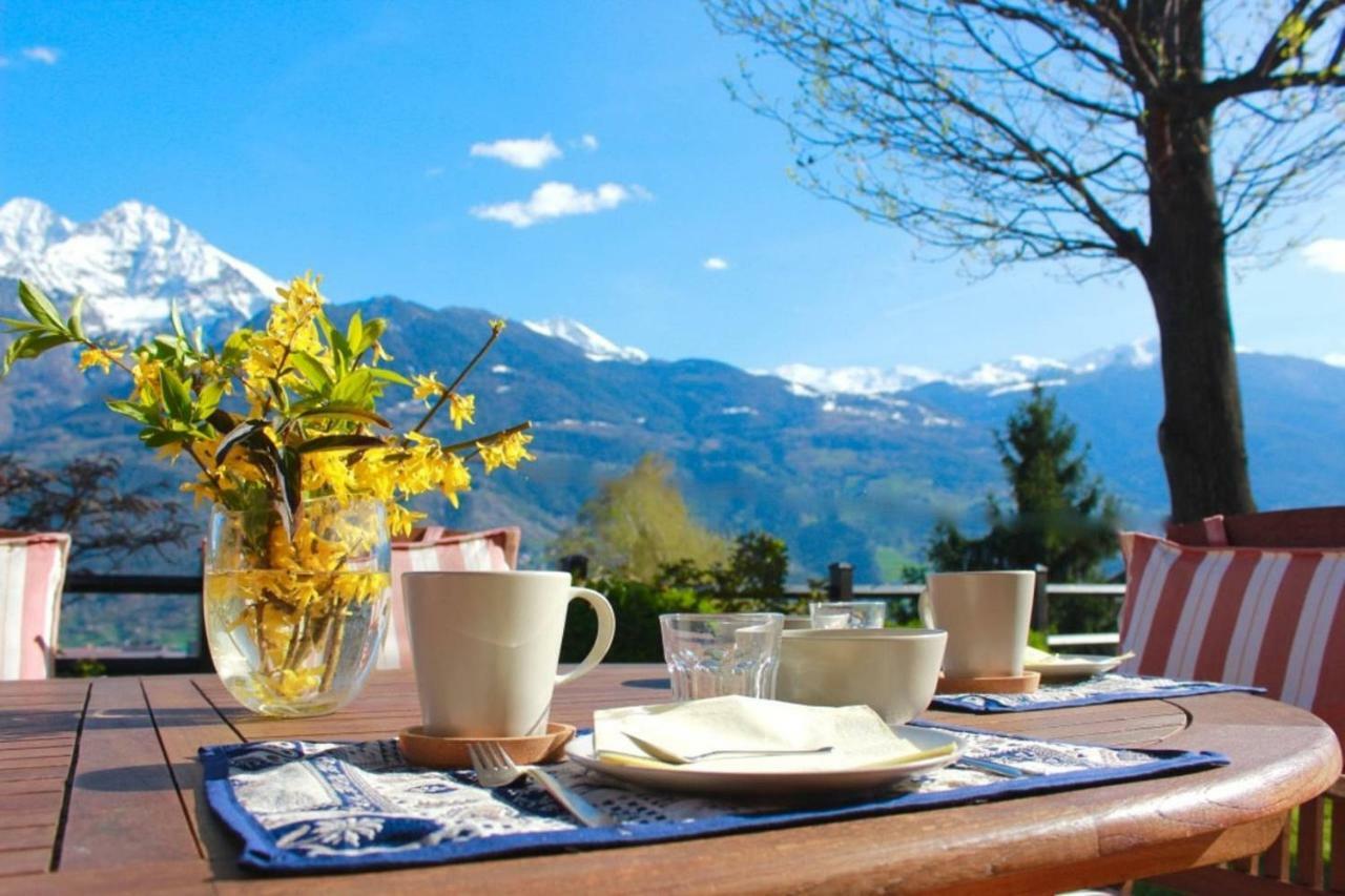 Bed & Breakfast Chez Berry Аоста Екстериор снимка