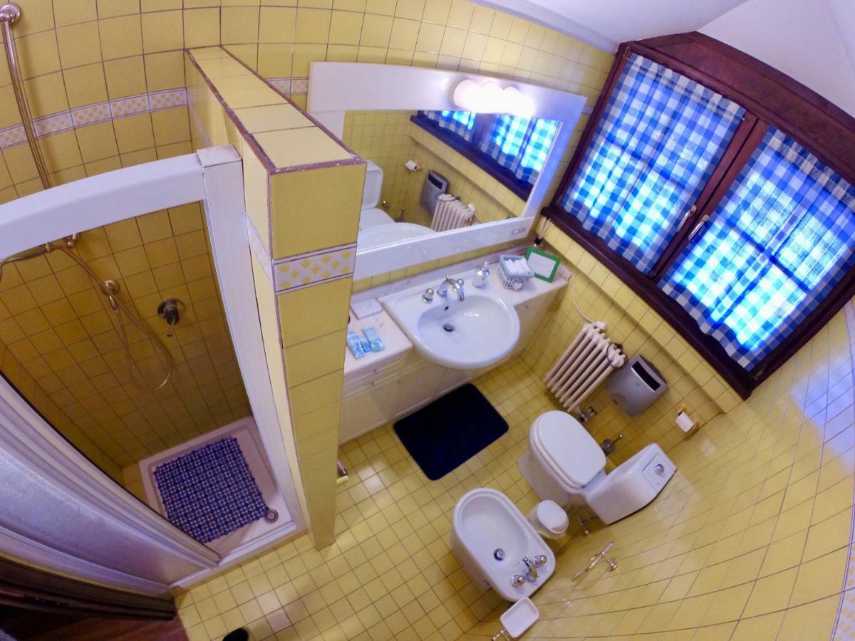 Bed & Breakfast Chez Berry Аоста Екстериор снимка