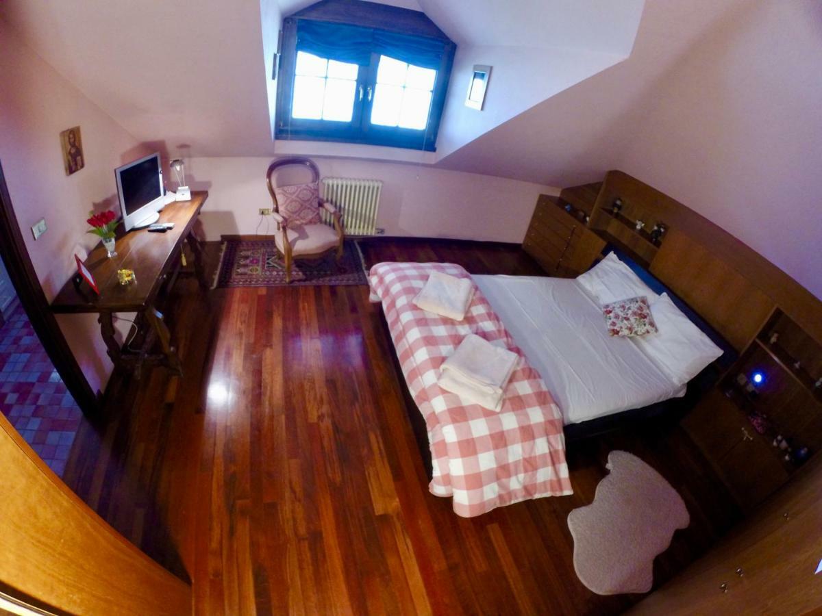 Bed & Breakfast Chez Berry Аоста Екстериор снимка